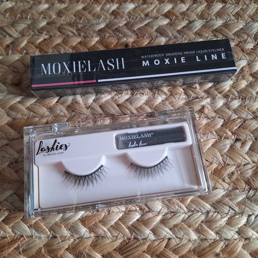 MoxieLash Airy Lashes With Clear Liner Plus Full Size Black Liner. New!